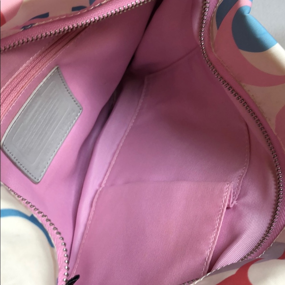 Coach handbag - Picture 2 of 2